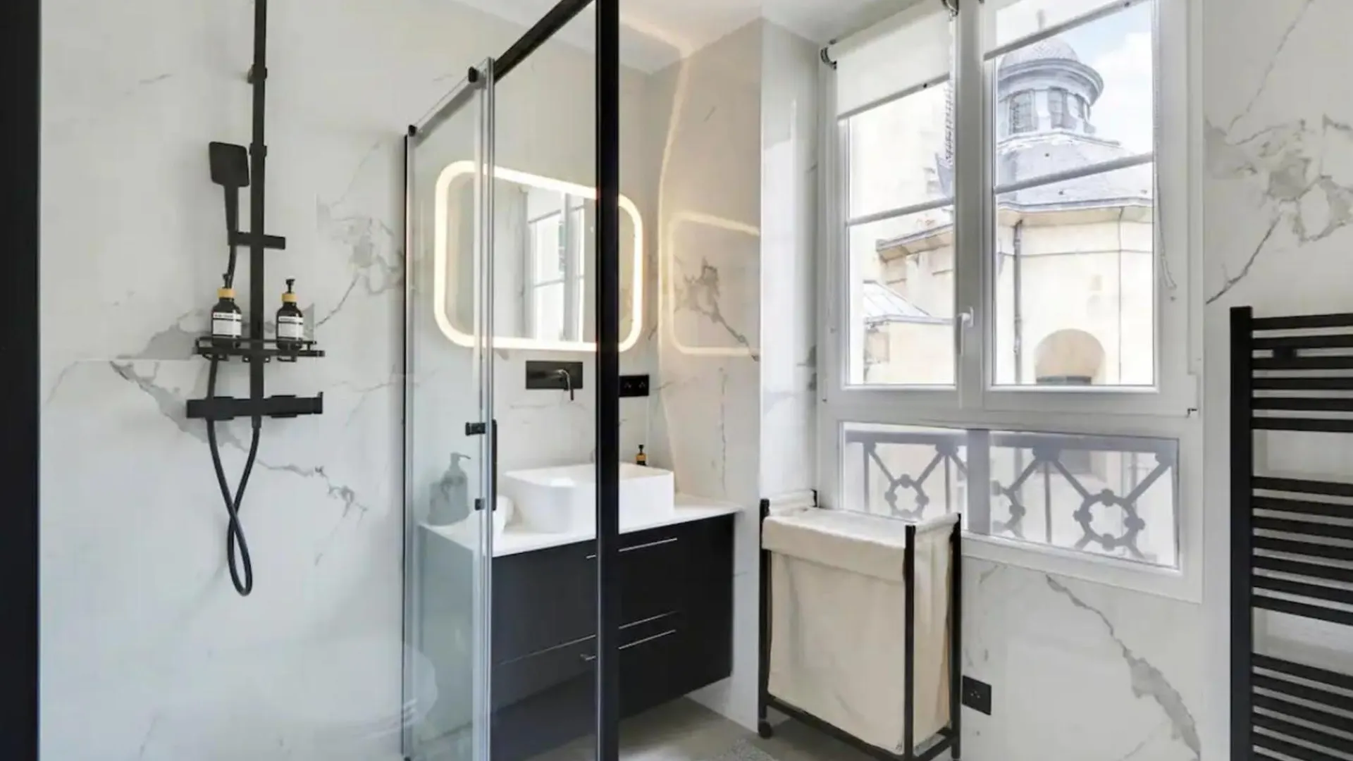 Marais - Rivoli - Beautiful Flat 4P Apartment Paris